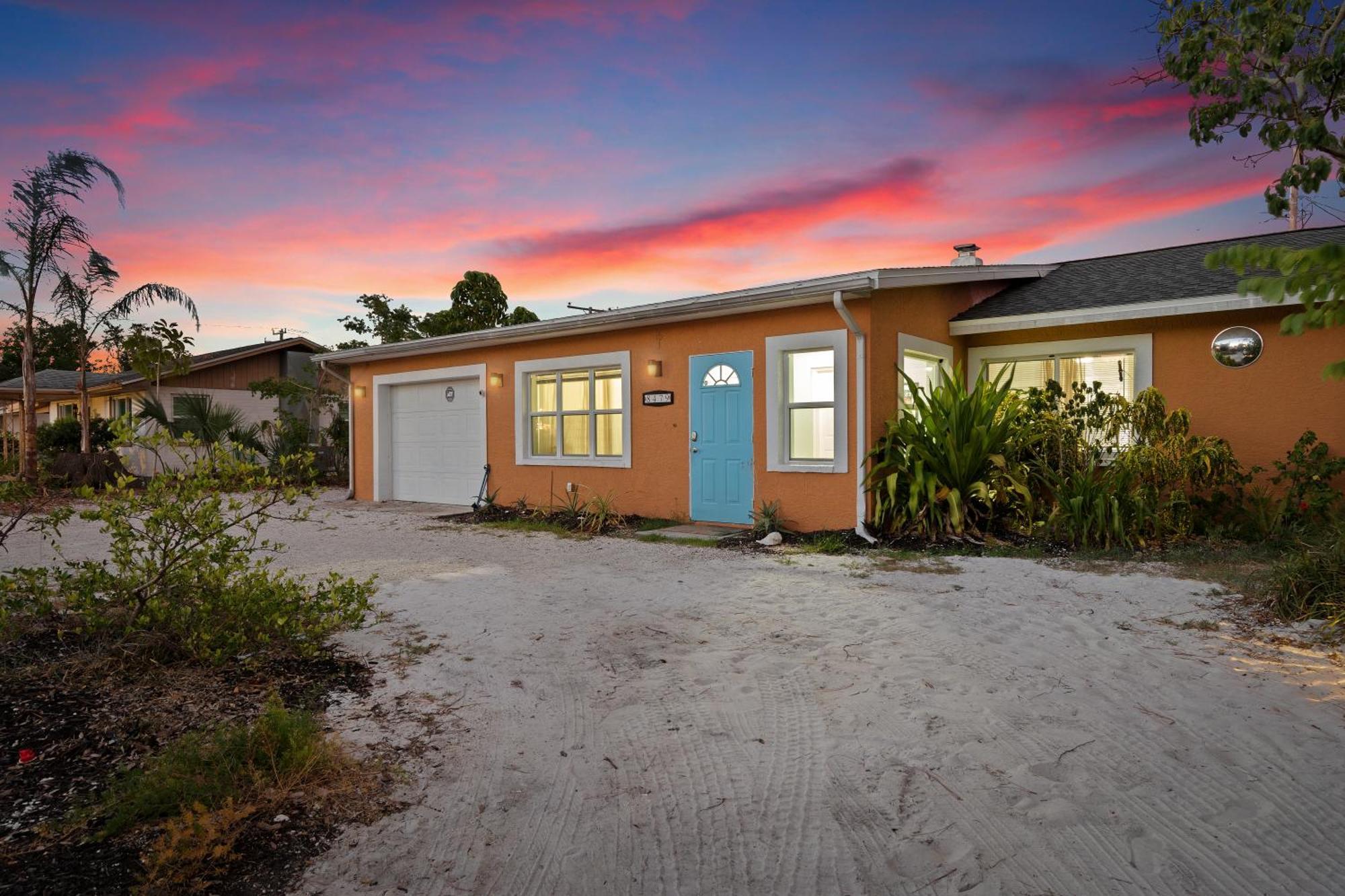 Coastal Villa W Amazing Courtyard - Splash Pad! Sarasota Exteriér fotografie